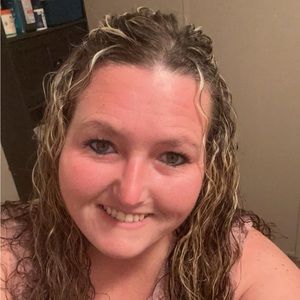 Meet your Posher, Ariel